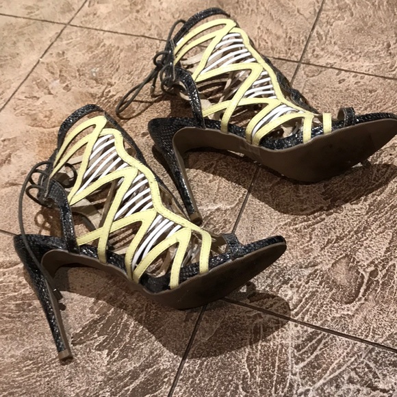 Charlotte Russe - Picture 2 of 4